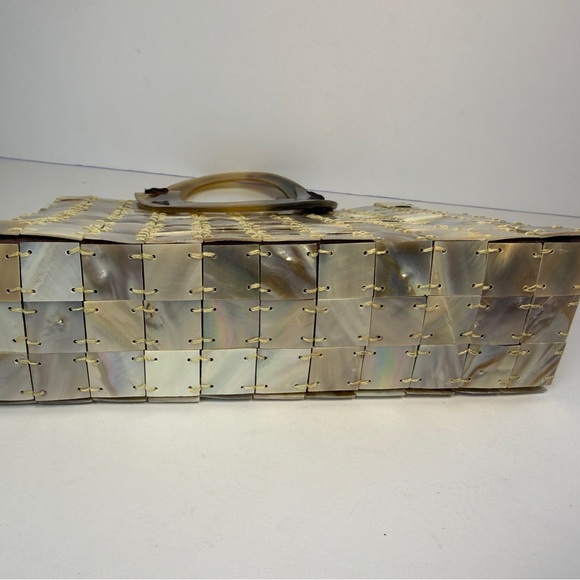 Mother Of Pearl VTG Tile Lucite Handle Top Handle Handbag Purse Small Tote - Picture 4 of 9